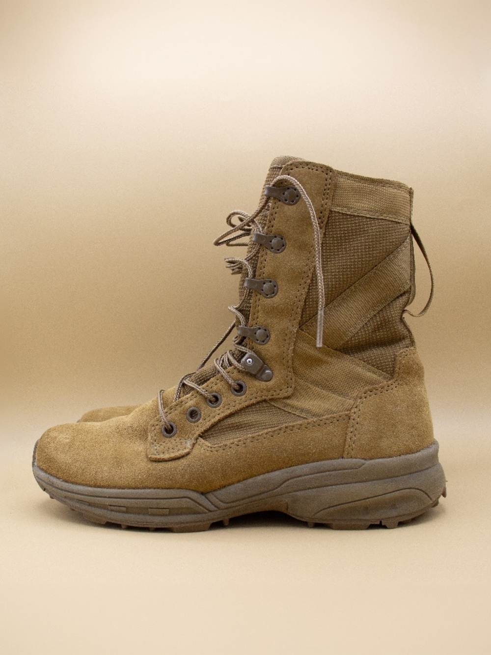 Garmont T8 NFS 670 Regular Tactical Military Tan Laced Boots Men's Size 6.5